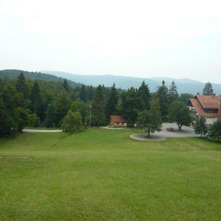 Polzevo Hotel Visnja Gora Buitenkant foto