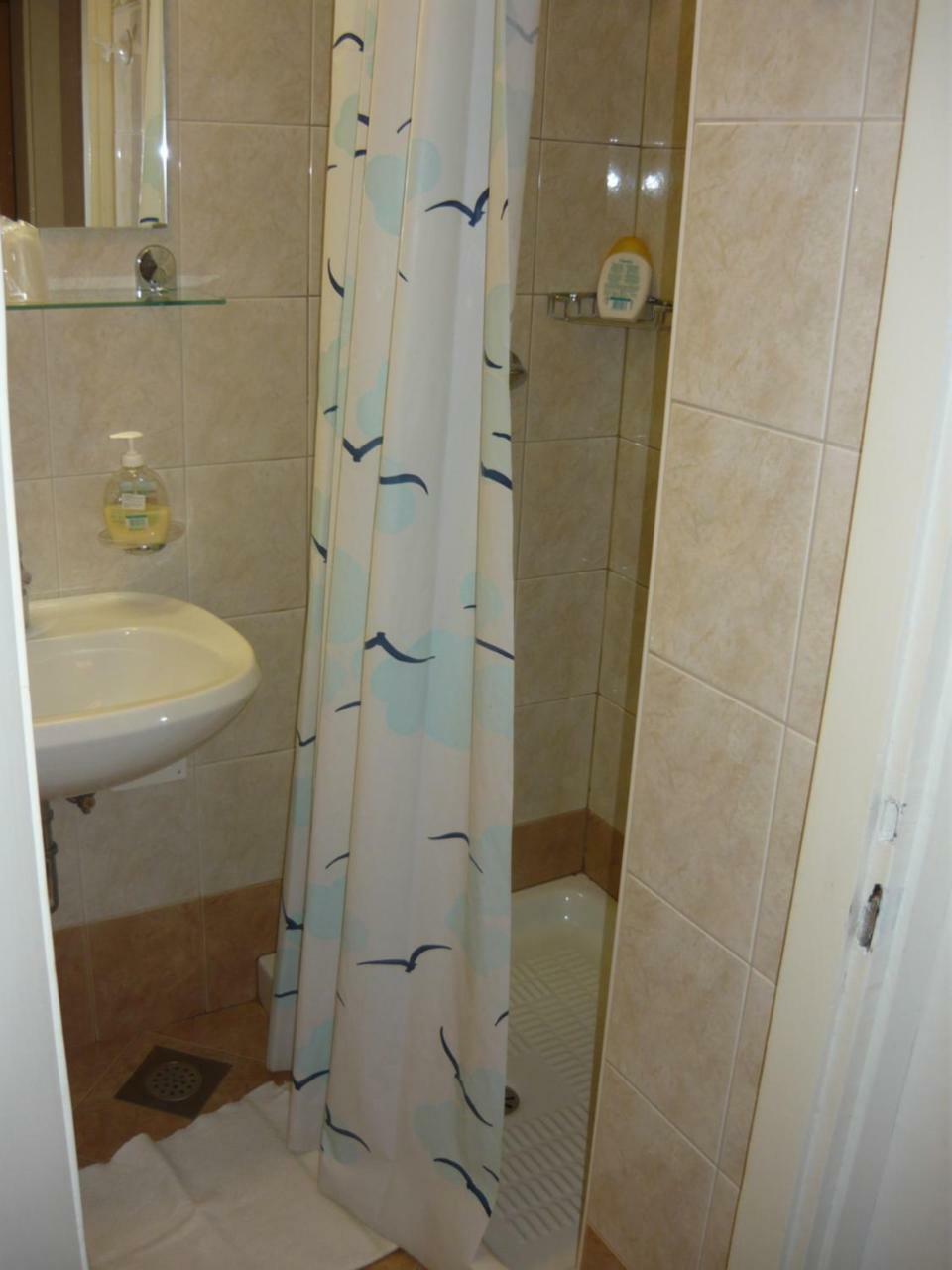 Polzevo Hotel Visnja Gora Buitenkant foto